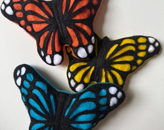 Mini berretto a farfalla per cani (oltre 26 colori)