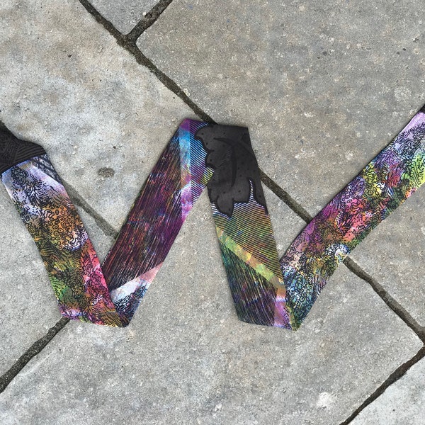 abstract multifunctional scarf