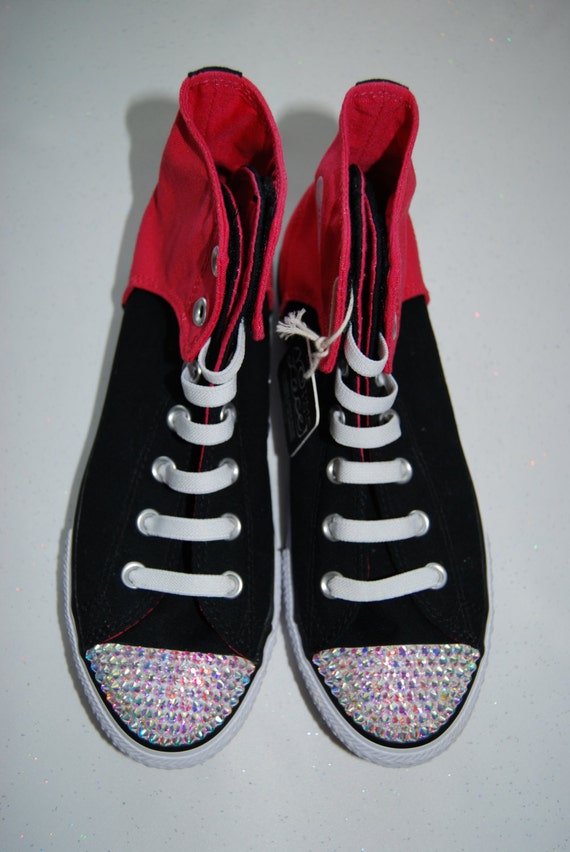 black and hot pink converse