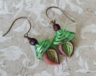 Gaia earrings - Dangle, Artisan, Delicate, Green