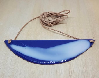 Free shipping within Australia! Handmade purple resin pendant necklace