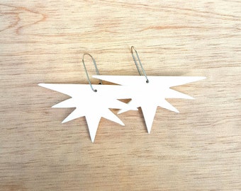 Free shipping within Australia! Free shipping within Australia! White spike handmade acrylic dangle drop earrings art deco