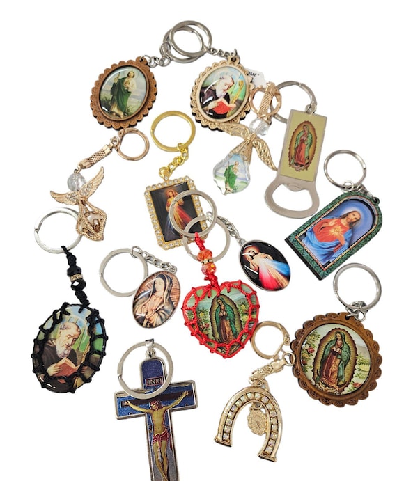 Set of 12 different religious saints Guadalupe saint Jude Jesus keychain - Recuerdos de mi Bautizo - Communion Favors, Recuerditos