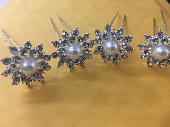 Set of 6 Faux Pair Snowflake Pearl Rhinestone Hair Pin Use for Wedding Bouquet, Flower Embellishment, Wedding Favor, Bridal Hair Pin 25mm
