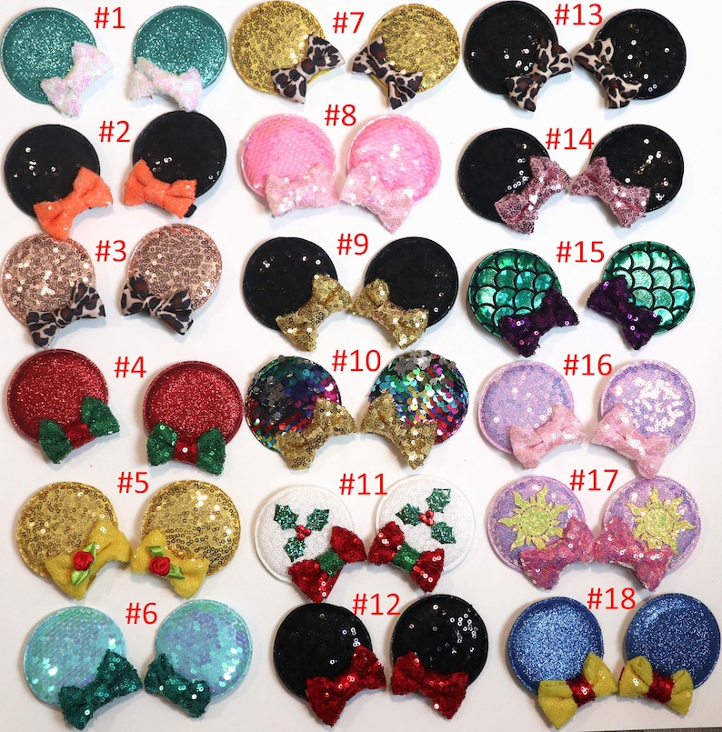 Puede incluir: Una colecci&oacute;n de dieciocho pares de diademas decorativas con orejas de rat&oacute;n. Las orejas presentan varios colores, patrones y adornos, incluyendo purpurina, lentejuelas y lazos. Los dise&ntilde;os incluyen estampado de leopardo y temas festivos.