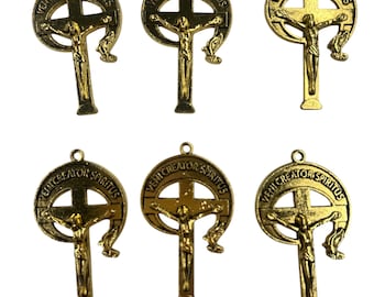 Set of 6 x  gold tone Medal  Renovacion Carismatica Cruz de la Centerpiece Catholic Veni Creator Spiritus Key Crucifix Cross Pendant
