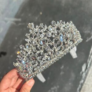 Silver Gold rose gold Crystal Rhinestone Happy Birthday Tiara Crown Comb for Cake Topper / 21st 30th 40th 50th wedding birthday tiara crown Silver tiara