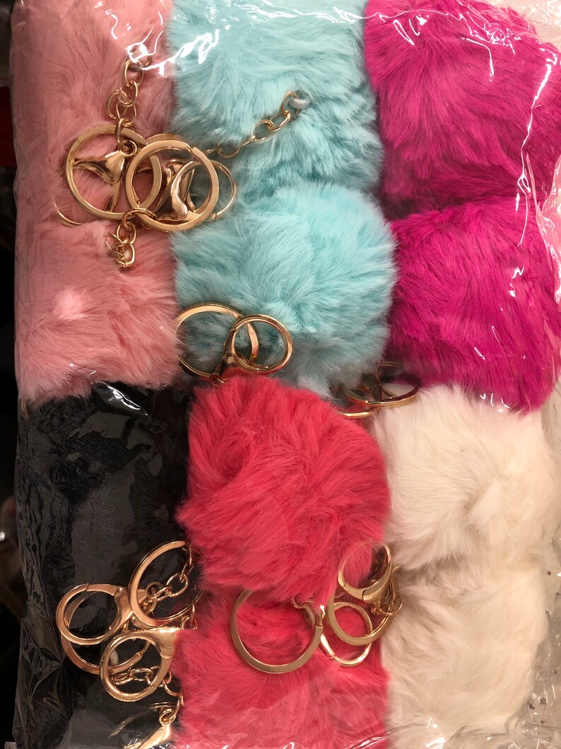 Set of 12 Black and white mixed color Pom Pom Fur Keychain Baby Shower Favor Game Prize Party Favor Guest Gift DIY Keychain
