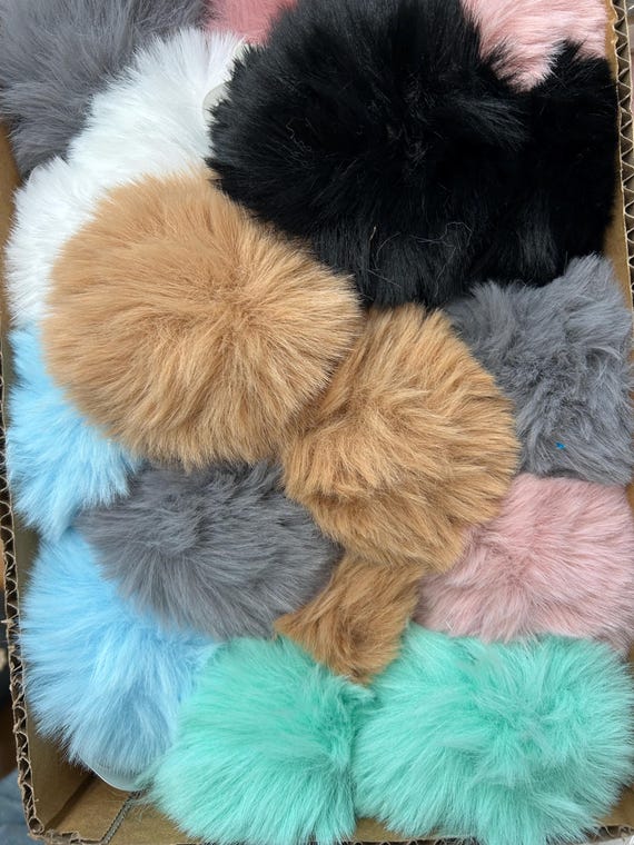 Set of 12 mixed color 3.5 inches Pom Pom Fur Keychain Baby Shower Favor / Game Prize / Party Favor / Guest Gift