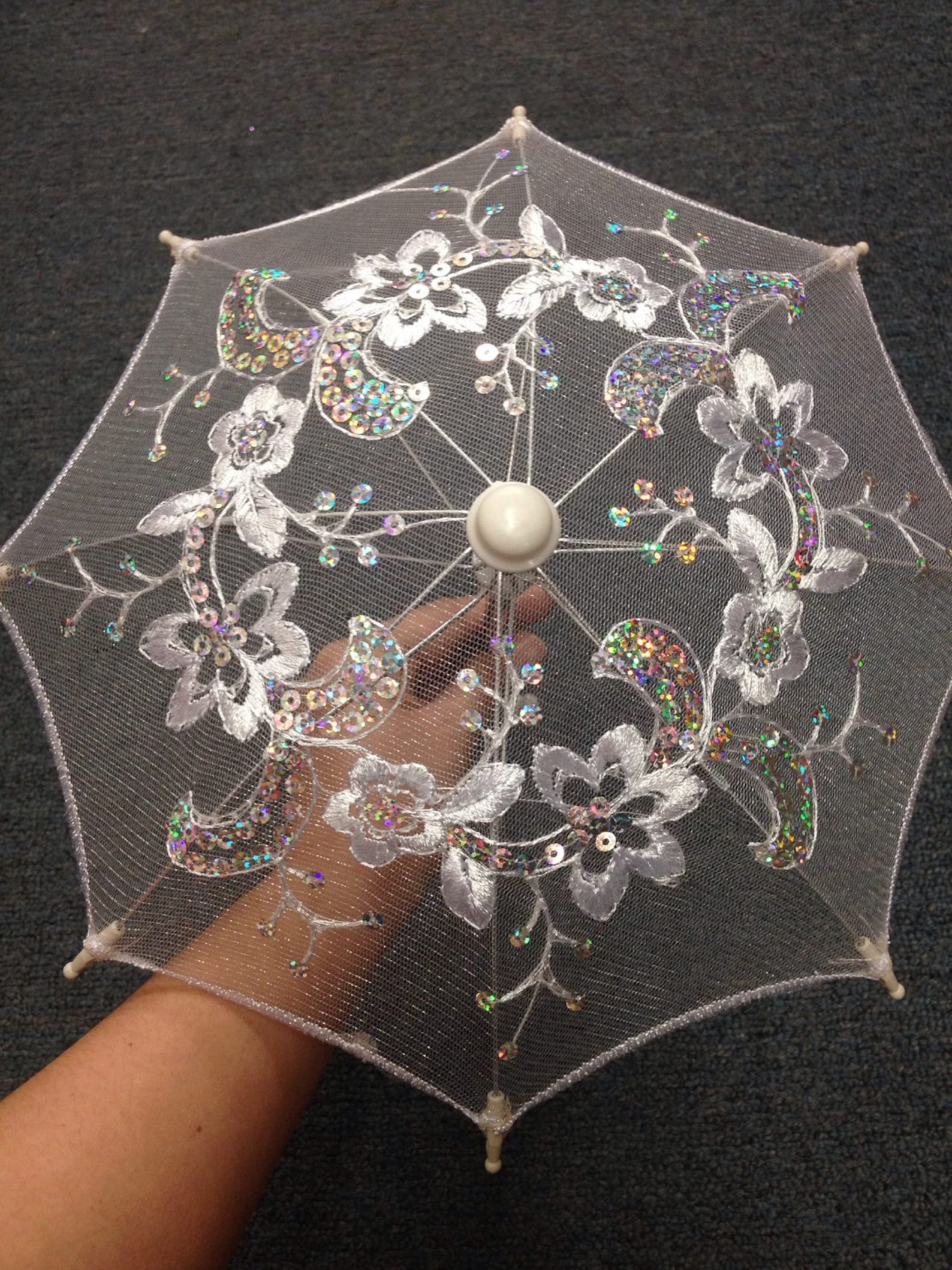 Small Lace Embroidered Parasol Umbrella for Wedding Party Decoration