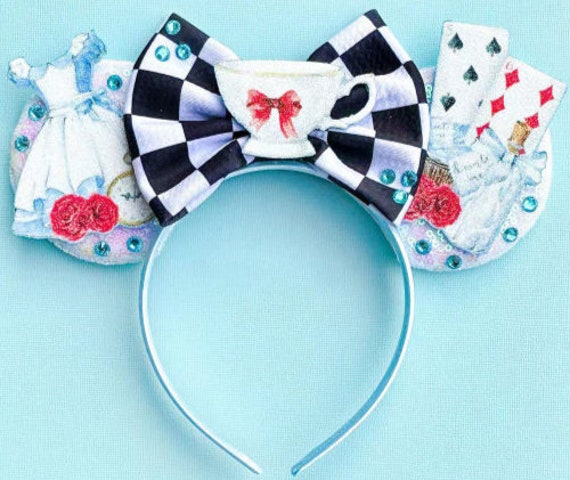 Alice in wonderland Minnie ears /Alice costume/ Halloween Minnie ears / Halloween at Disney / Alice mouse ears / blue white black Minnie ear