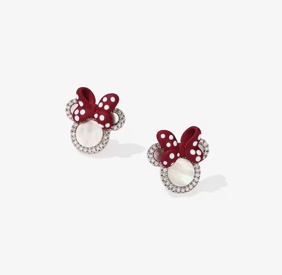 Super cute Mickey Minnie Stud earrings  for woman teen Jewelry Mini Mouse Animal Disney earrings /jewelry/ Disney Trip gift/ birthday gift