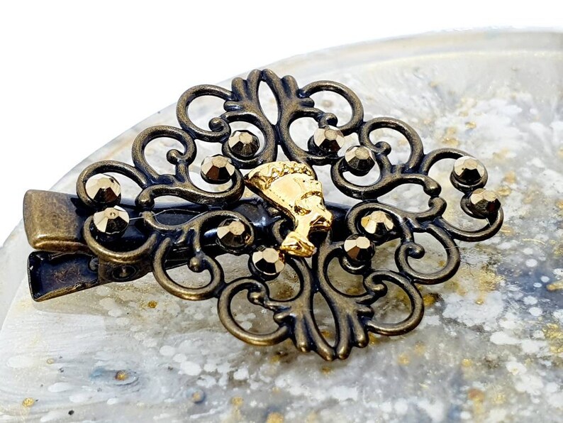 Boho Queen Jewellery Wedding Custom. Hippie Bronze Bobbypin Queen exclusive Hair Slide Nefertiti detail Natural Hair Accessory