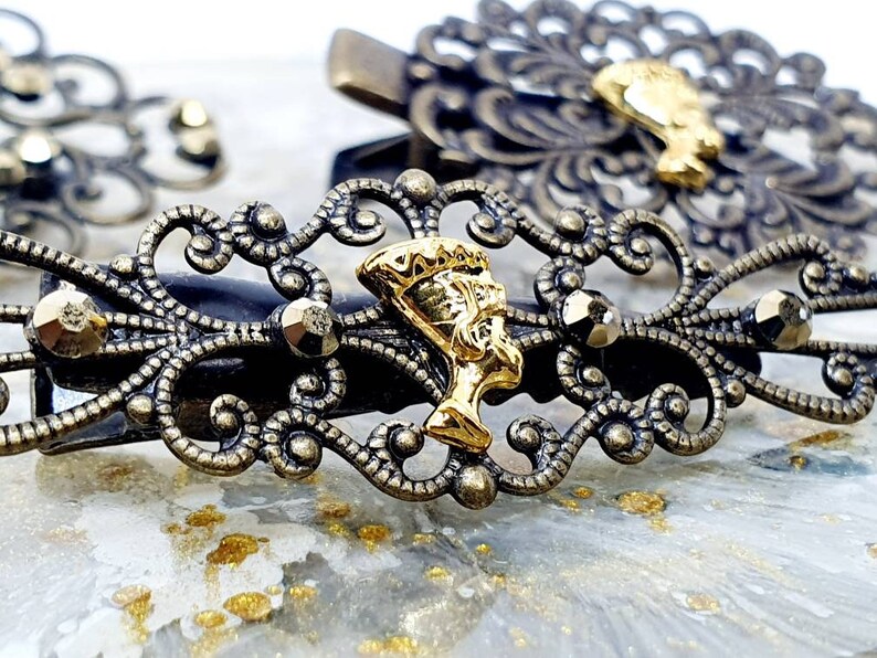 Boho Queen Jewellery Wedding Custom. Hippie Bronze Bobbypin Queen exclusive Hair Slide Nefertiti detail Natural Hair Accessory