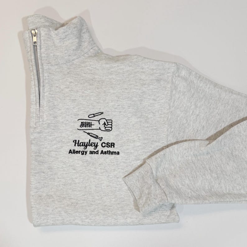 Custom Allergist Immunology Medical Quarter Zip Sweatshirt – Embroidered Name, Credentials, Title & Allergy Testing Design (S-3XL, Unisex) imagem 11