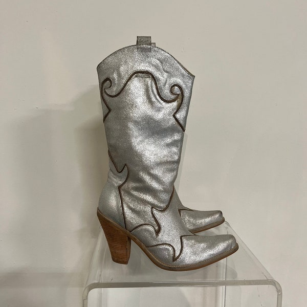 9.5 - Y2K Silver Metallic Cowboy Heel Boots