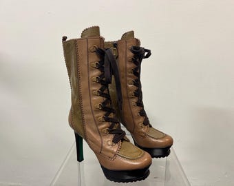 7.5 - Y2K Lisa for Donald J Pliner Patent Leather Booties