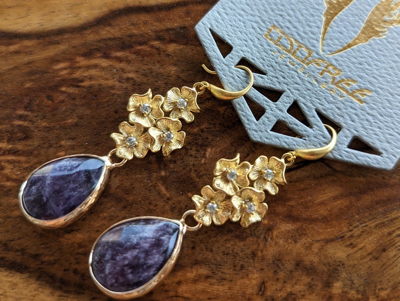 Floral Amethyst Earrings, Gold Flower Cluster Earrings with Amethyst Gemstones, Purple and Gold Party Earrings, Floral earrings, Wife Gift image 4