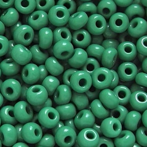 6/0 & 5/0 リーフグリーン 不透明 #53250 。ガラス チェコ シードビーズ 4 mm ロカイユ E-ビーズ。色褪せません: バルク 20/50/100/250/500 グラム。