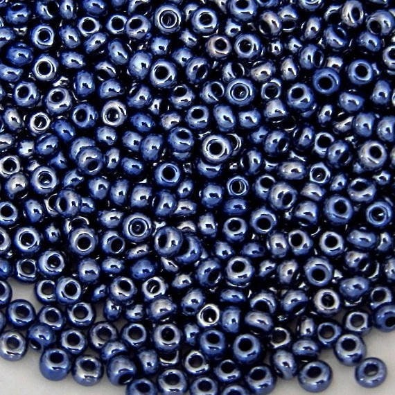 4MM Opaque Navy Blue Beads 60 (6 strands)