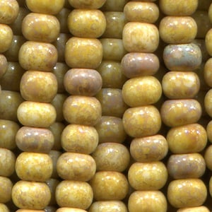 10/0 Vintage Yellow Travertin - Picasso Opaque | Czech Seed Beads 2.3 mm Rocailles | Options: 6 Strands - Hanks.