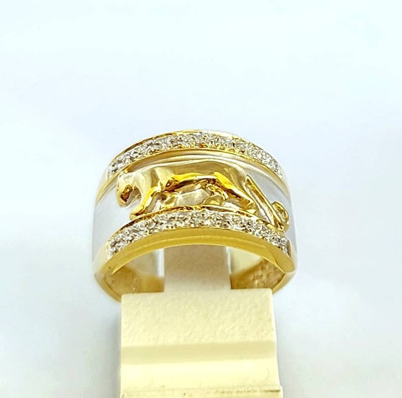 14kt yellow gold diamond ring. - image 2