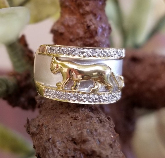 14kt yellow gold diamond ring. - image 7