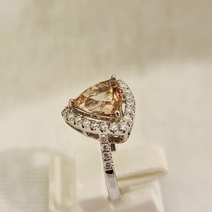 18k white gold morganite and diamond ring image 2
