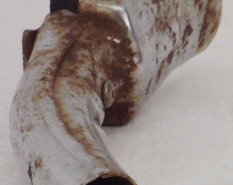 old can clmp spout, metal clamp spout, old oil spout tool, rusted rustic spout, Huffman 6061 spout, steampunk oil spout