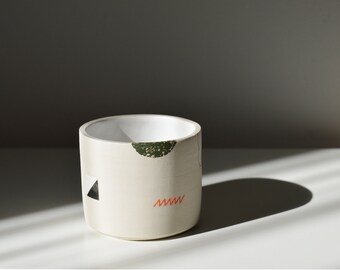 Hand-Painted Stoneware Mini Pot: Geometric Shapes