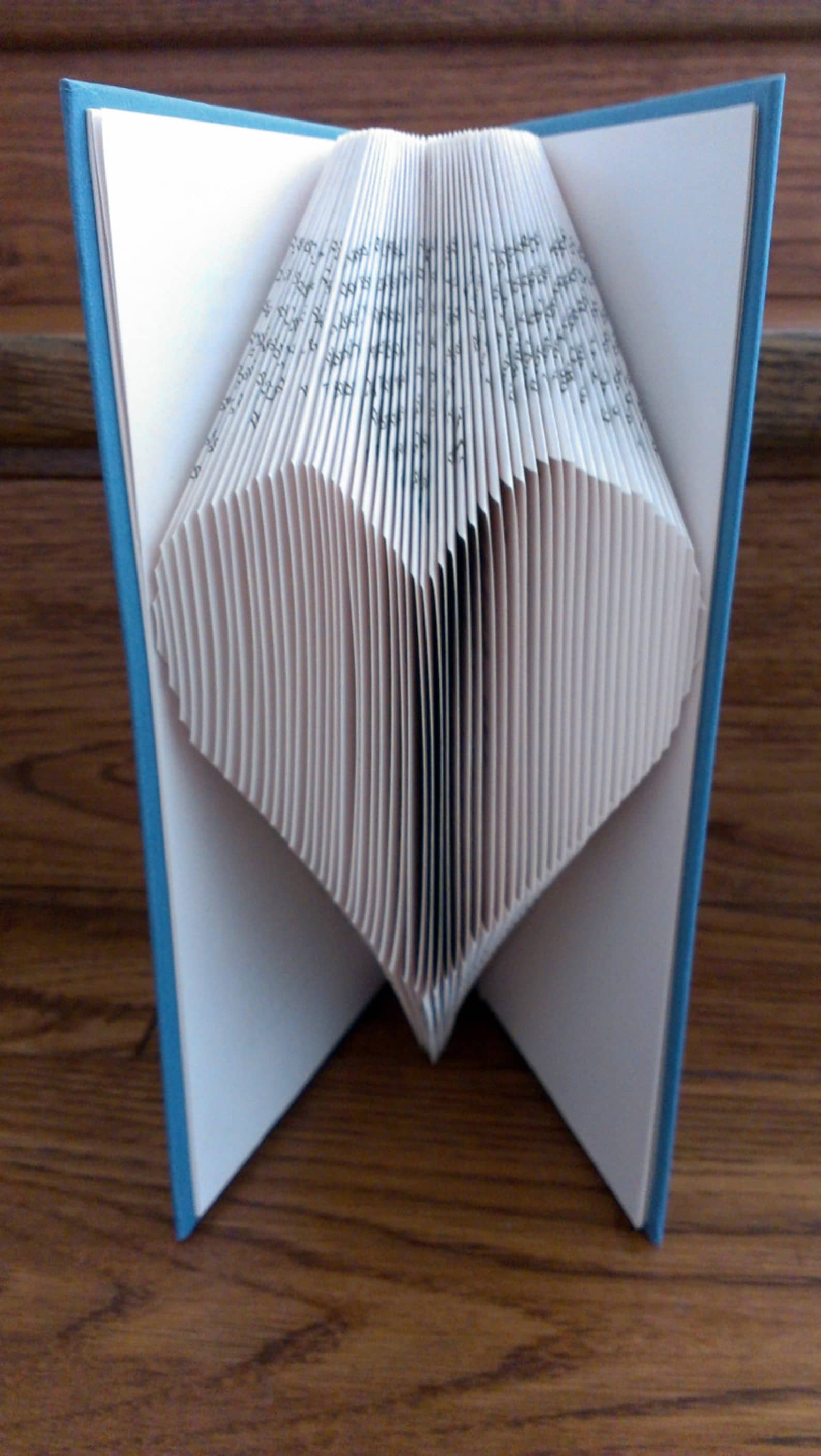 Book Folding Pattern: HEART Design including Instructions for Book ...