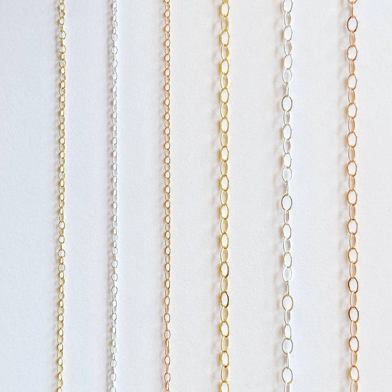 Replacement chains in dainty chain or large cable chain