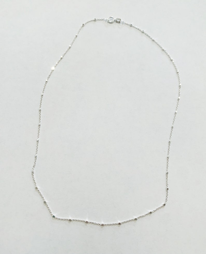 Sterling silver dotted strength chain 18 inches minimal dainty classic timeless necklace zdjęcie 1