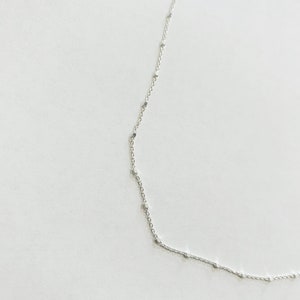 Sterling silver dotted strength chain 18 inches minimal dainty classic timeless necklace zdjęcie 3