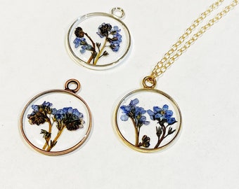 Large round Forget me not necklace- remember- known - delicate - wildflowers