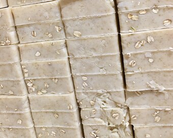Honey & Oatmeal Soap for dry, itchy skin. For kids and adults.