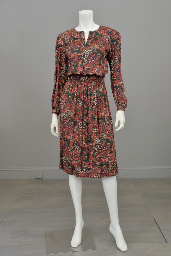 1970s Autumn Tones Mauve Rose Paisley Print Elasti