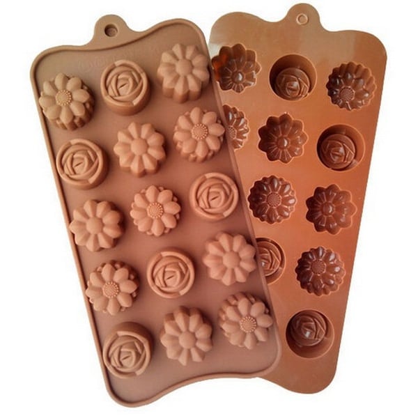 Moule en silicone avec des fleurs - Rose - Daisy. Craie - Gâteaux de décoration- Savon- Bougies - Chocolat - Fimo - Cubes de sucre