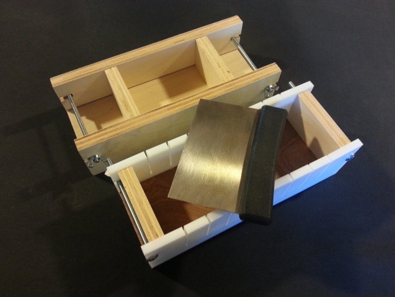 2 Lb Adjustable Soap Mold And Bar Slicer Cold Process Loaf Etsy 2-lb-adjustable-soap-mold-and-bar-slicer-cold-process-loaf-etsy