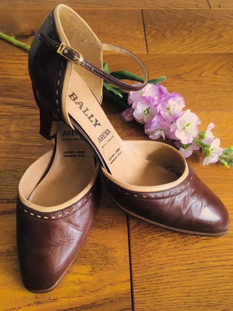 1940s mary jane shoes