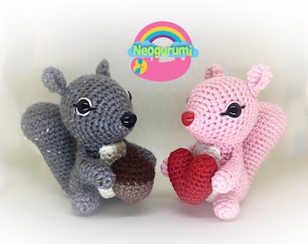 Rocky and Rosie Squirrels - Amigurumi Crochet Doll Pattern