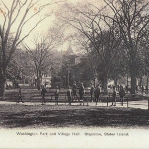 Carte postale vintage REPRO Z079893 de Staten Island, NY, Stapleton, Washington Park, Village Hall, New York