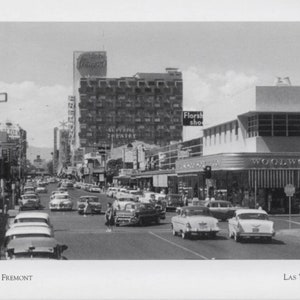 Las Vegas NV, Fifth et Fremont Street, années 50, carte postale moderne NV001184