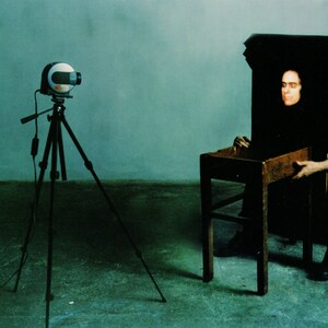 Annie Leibovitz, Tony Oursler, W26th St, New York, ancienne propriété, carte postale moderne R748659