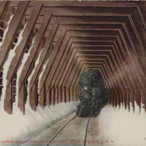 Chemin de fer du Pacifique Sud, Ogden Route, montagnes de la Sierra Nevada, abris de neige, c1910, carte postale vintage originale, CA001353