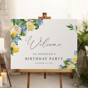 Piastrelle blu, modello di cartello di benvenuto di compleanno con limone, modello di cartello di compleanno a base di agrumi, decorazione di compleanno di Positano, Costiera Amalfitana, Italia