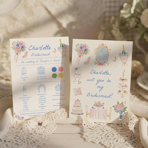 Może przedstawiać: Dwie karty zaproszeń z kwiatowymi i szampańskimi ilustracjami. Lewa karta głosi "Charlotte Druhna" i szczegóły wesela. Prawa karta pyta "Charlotte, czy zostaniesz moją Druhną?" z ilustracjami ciasta i stołu.