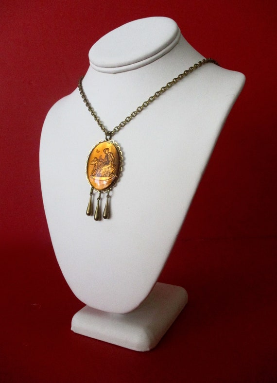 Vintage Citrine Colored Glass Cameo Necklace