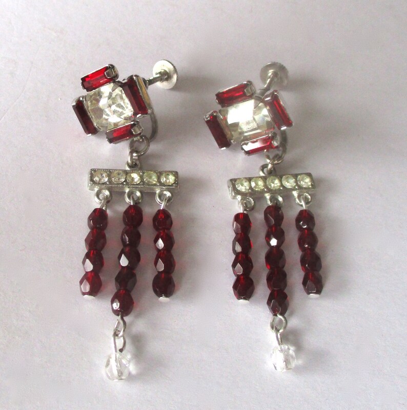 Pair of Vintage Red /& Clear Crystal Deco Screw Back Earrings from the 1930/'s