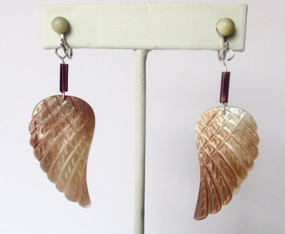 Pair of Vintage Mother-of-Pearl Screw Back Wing E… - image 2
